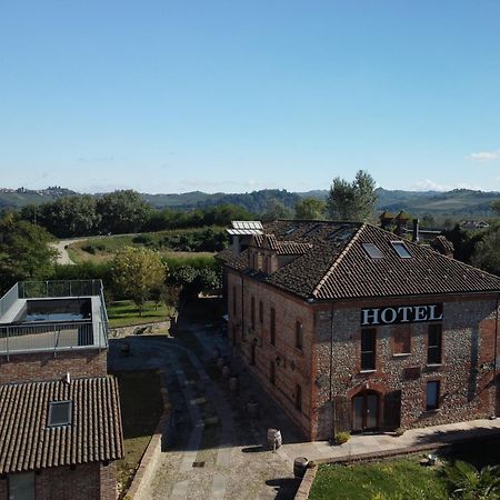 Hotel Le Botti Guarene Eksteriør bilde